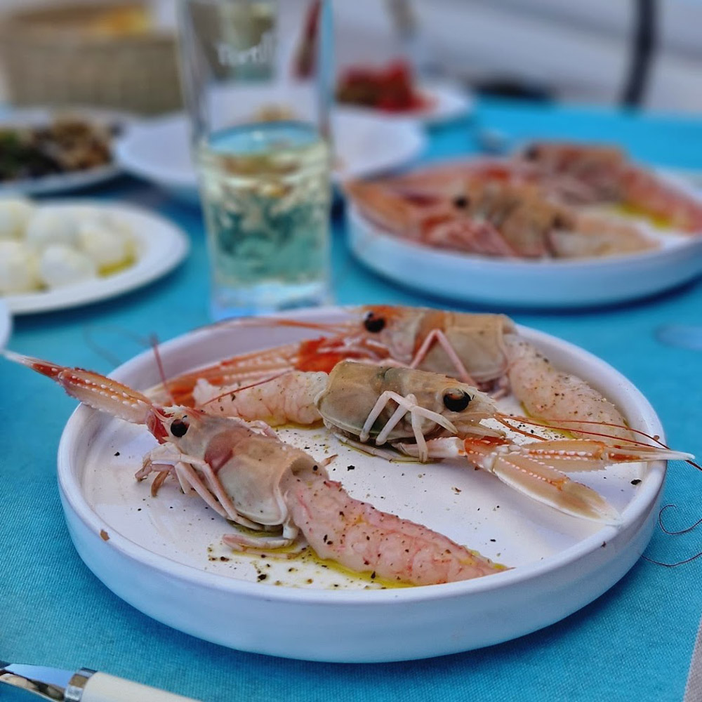 Open Motorboat Tour in Otranto