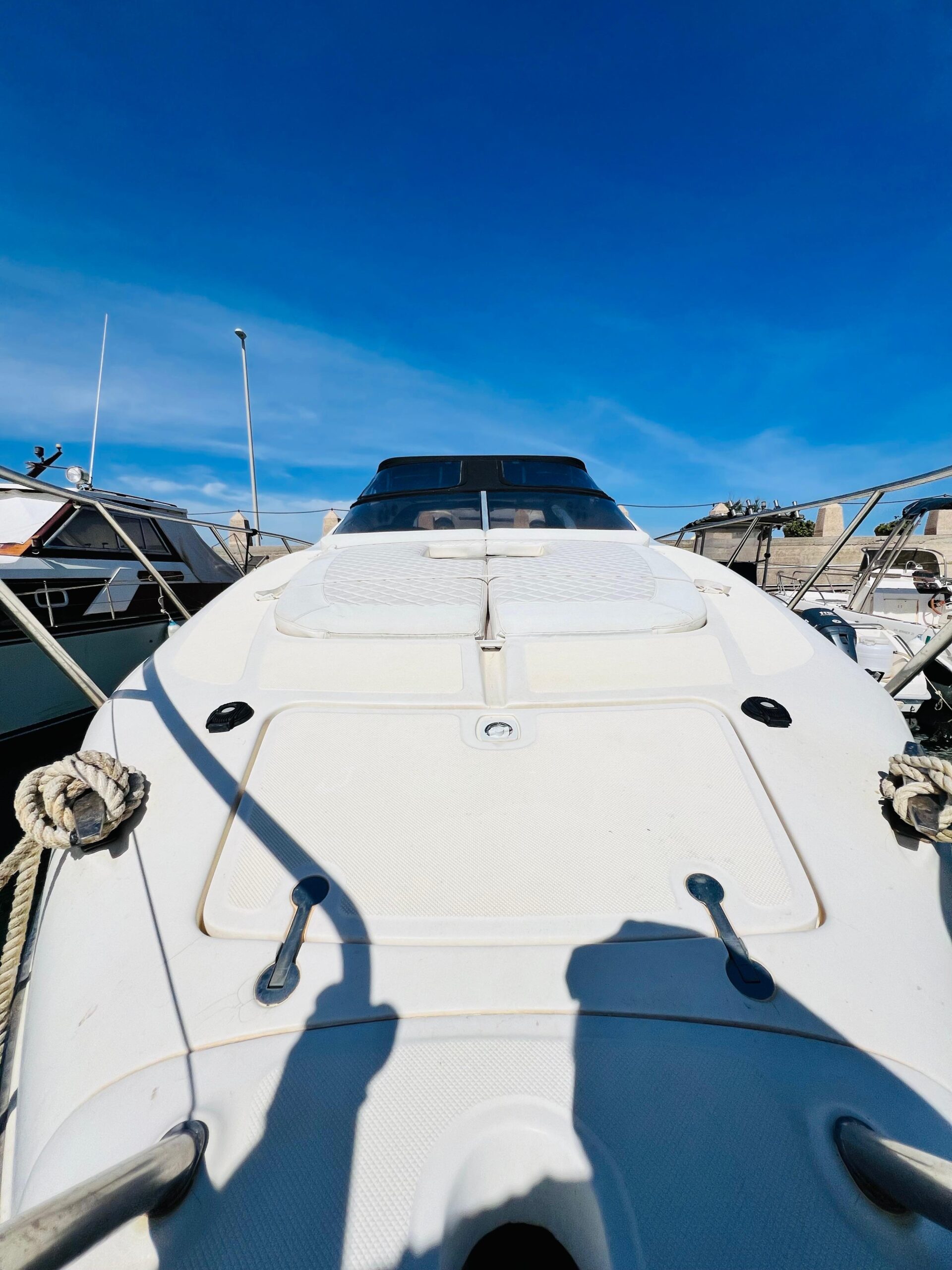 Comfortable Cruiser Yacht in San Foca