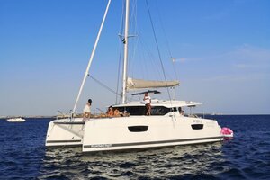 Catamaran Cruise in Taranto