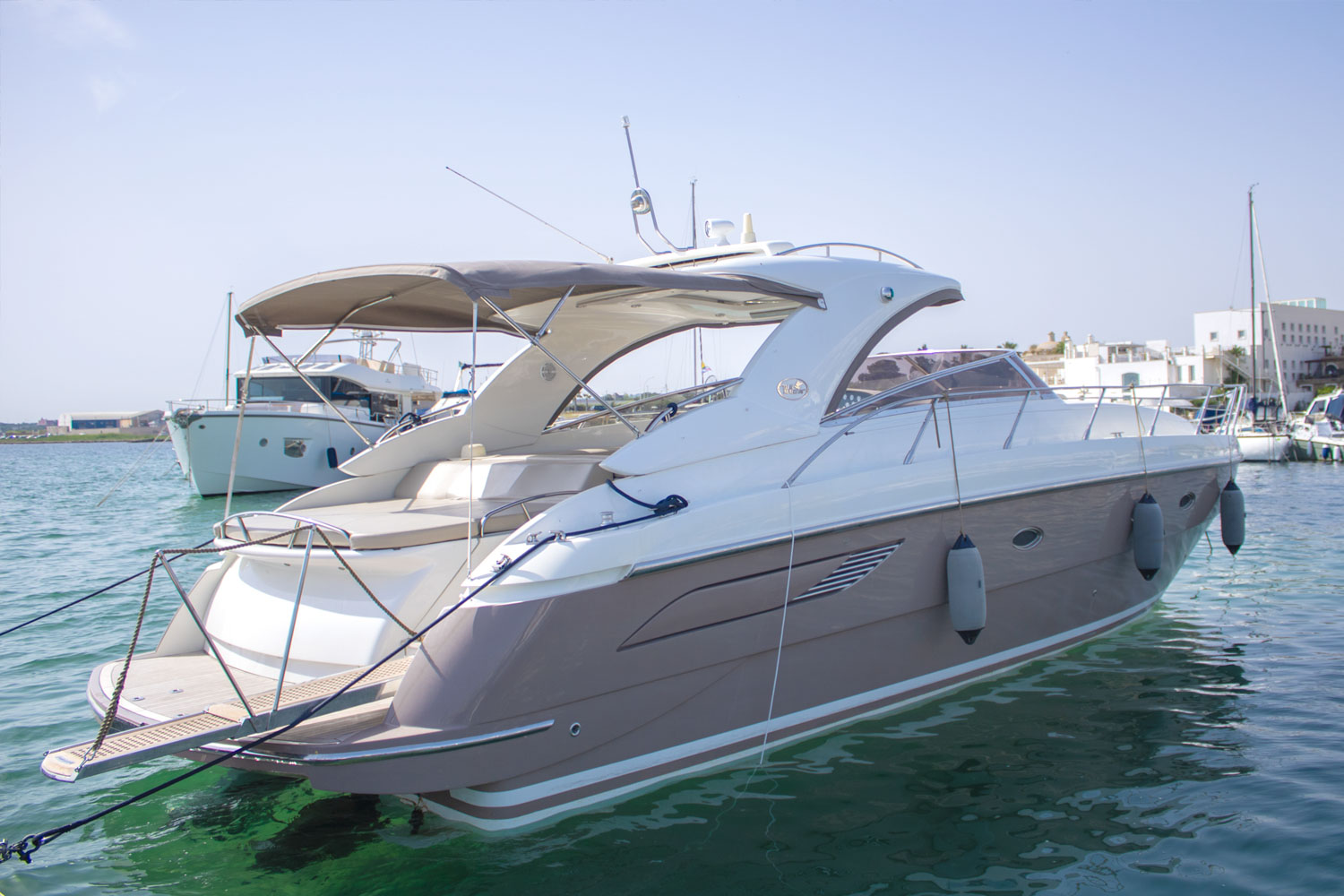 Superyacht luxury tour in Polignano a Mare