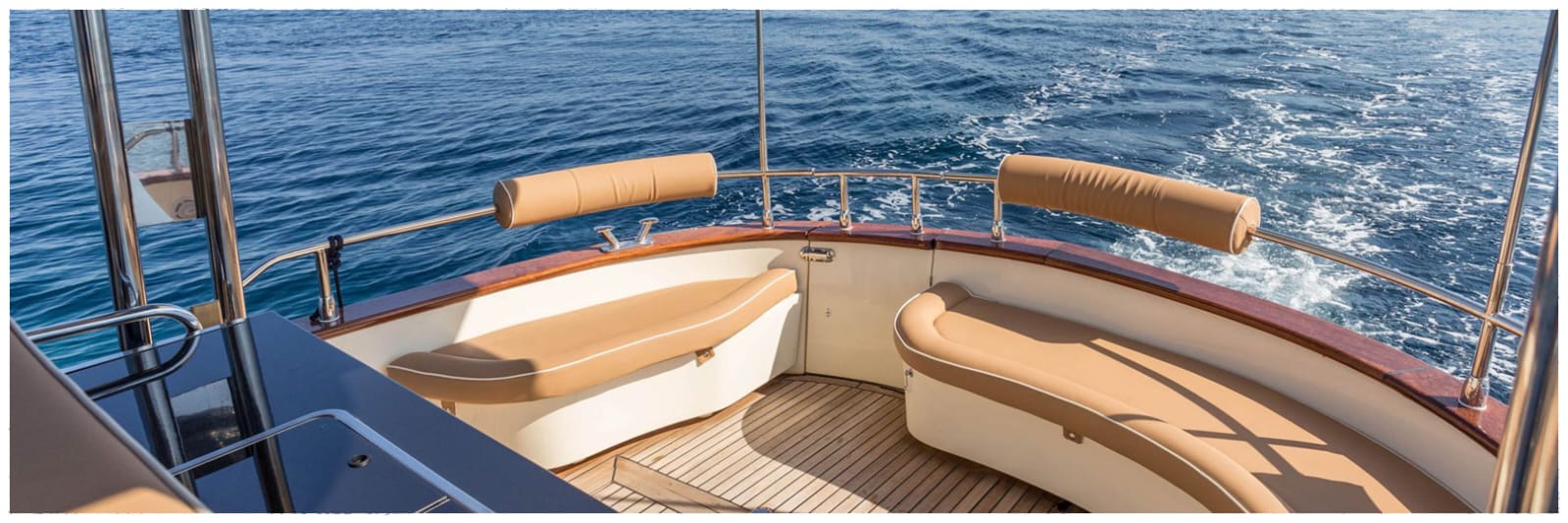 Traditional Gozzo Cruise in Castro